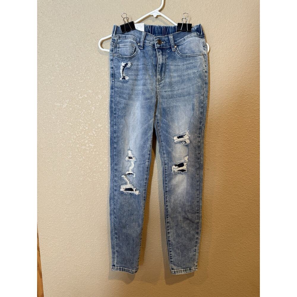 Grace & Lace Jeggings Size Medium Distressed Jeans NWT